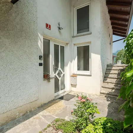Lukc With Free Parking Appartement Kobarid