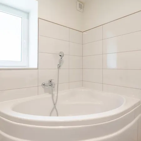 Lukc With Free Parking Kobarid