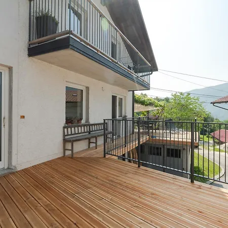 Lukc With Free Parking Апартаменты *