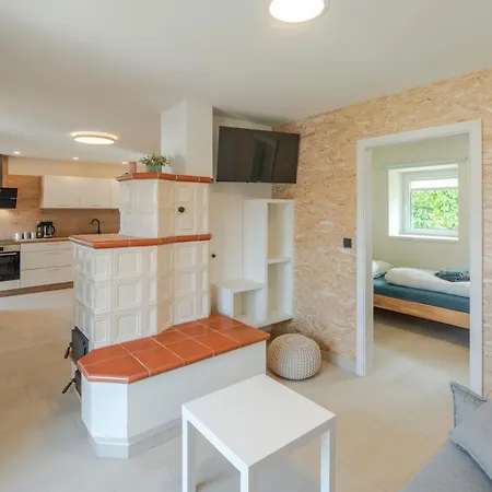 Lukc With Free Parking Appartement Kobarid