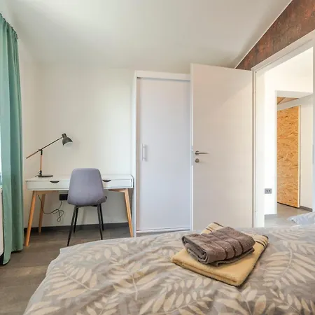 Lukc With Free Parking Appartement