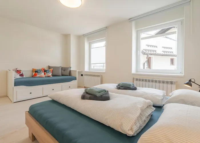 Lukc With Free Parking Апартаменты Кобарид