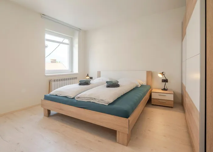 Lukc With Free Parking * קובאריד