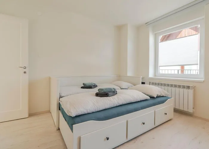 Lukc With Free Parking *