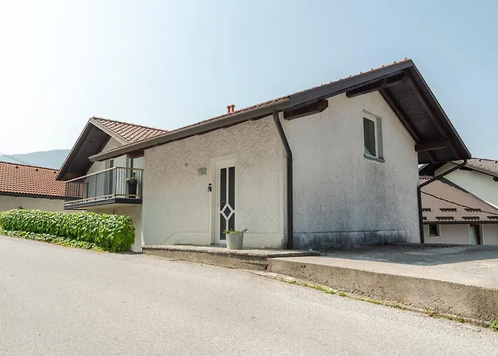 Lukc With Free Parking *