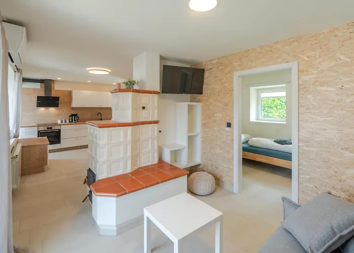 Lukc With Free Parking Апартаменты Кобарид