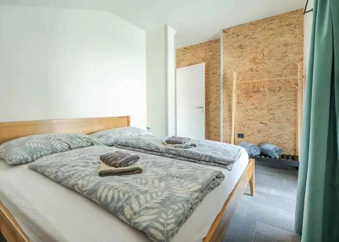 Lukc With Free Parking Апартаменты *