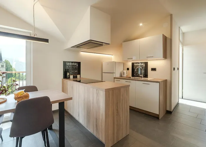 Lukc With Free Parking