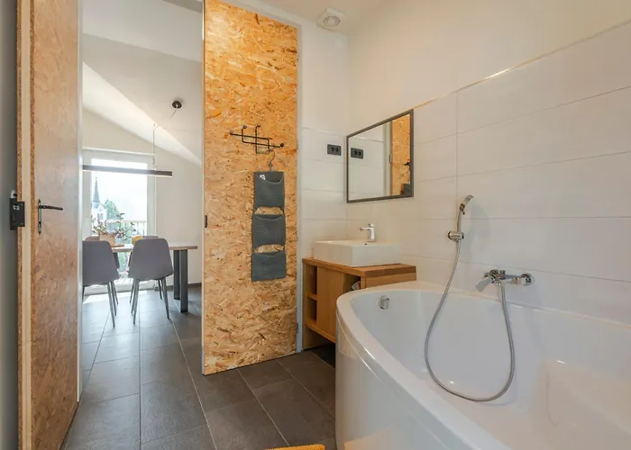 דירה Lukc With Free Parking