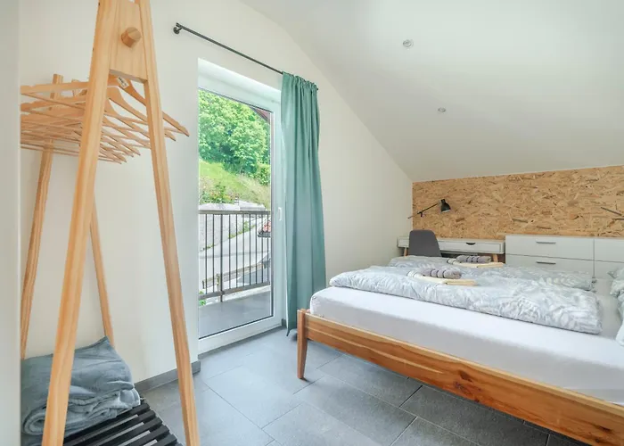 Lukc With Free Parking *