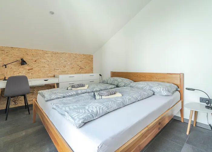 Lukc With Free Parking Апартаменты *